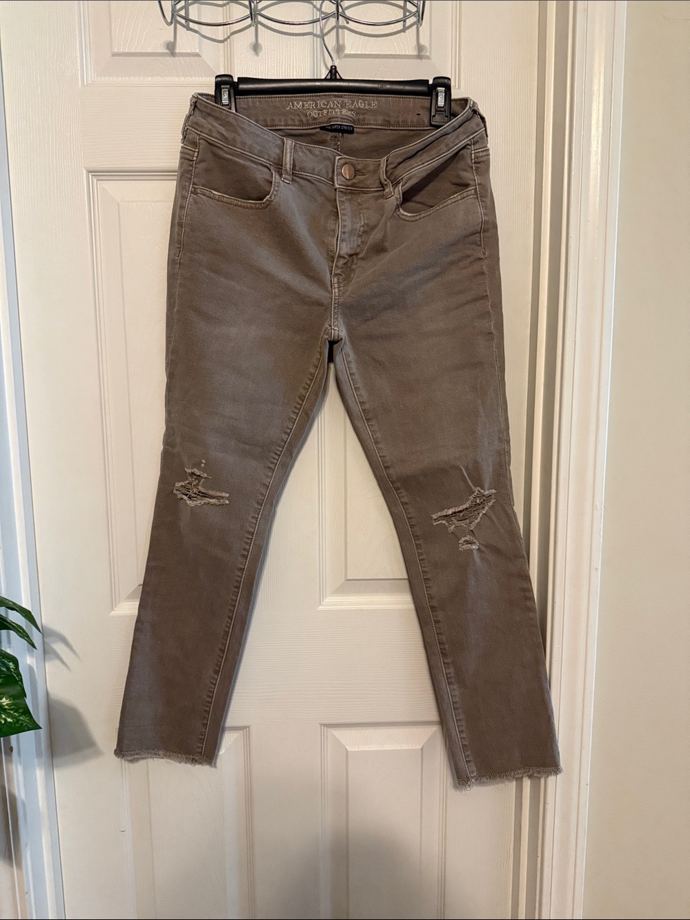 American Eagle Outfitters Cropped Distressed Jeans — Taupe Brown